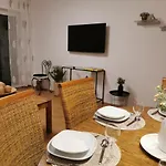 Schoene 3-zimmer Erdgeschosswohnung Am Bergpark,unesco,therme,train, Wilhelmshoeher Allee 329 Appartement *