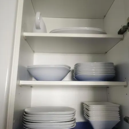 Schoene 3-zimmer Erdgeschosswohnung Am Bergpark,unesco,therme,train, Wilhelmshoeher Allee 329 Apartment *