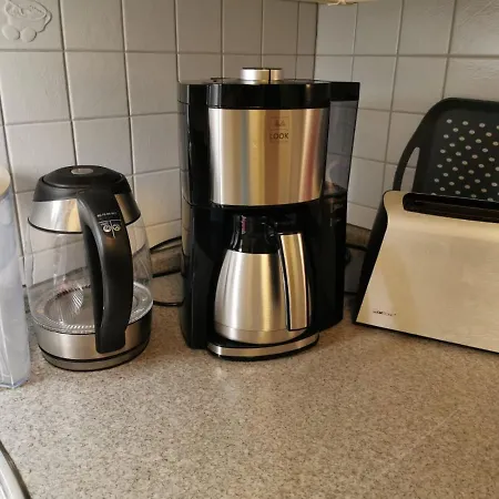 Schoene 3-zimmer Erdgeschosswohnung Am Bergpark,unesco,therme,train, Wilhelmshoeher Allee 329 Apartment Kassel