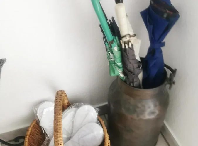 Schoene 3-zimmer Erdgeschosswohnung Am Bergpark,unesco,therme,train, Wilhelmshoeher Allee 329