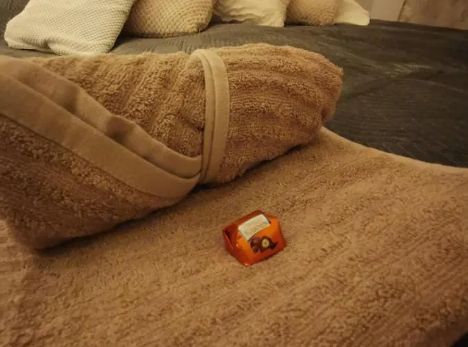 Schoene 3-zimmer Erdgeschosswohnung Am Bergpark,unesco,therme,train, Wilhelmshoeher Allee 329