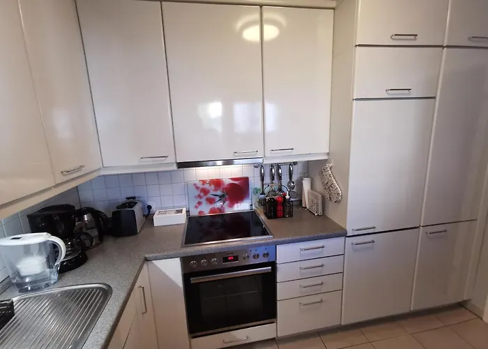 公寓 Schoene 3-zimmer Erdgeschosswohnung Am Bergpark,unesco,therme,train, Wilhelmshoeher Allee 329