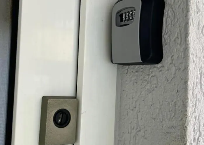 公寓 Schoene 3-zimmer Erdgeschosswohnung Am Bergpark,unesco,therme,train, Wilhelmshoeher Allee 329